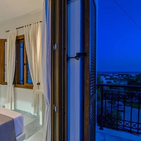 펜션 Harmonia Ii Agia Anna (Naxos)